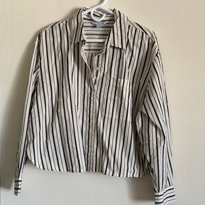 Old Navy Black and White Casual Button Down Shirt